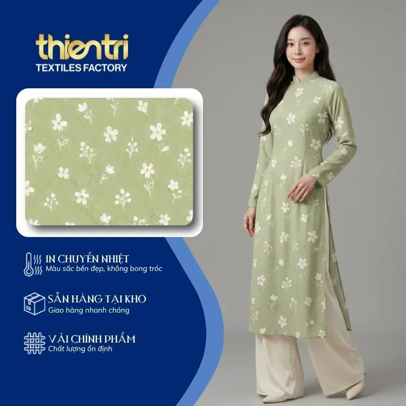 Mẫu áo dài may từ vải in họa tiết hoa trắng của Thiên Trì